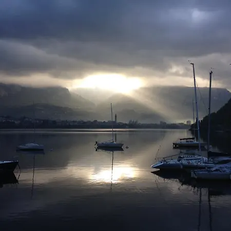 Lake * Valmadrera